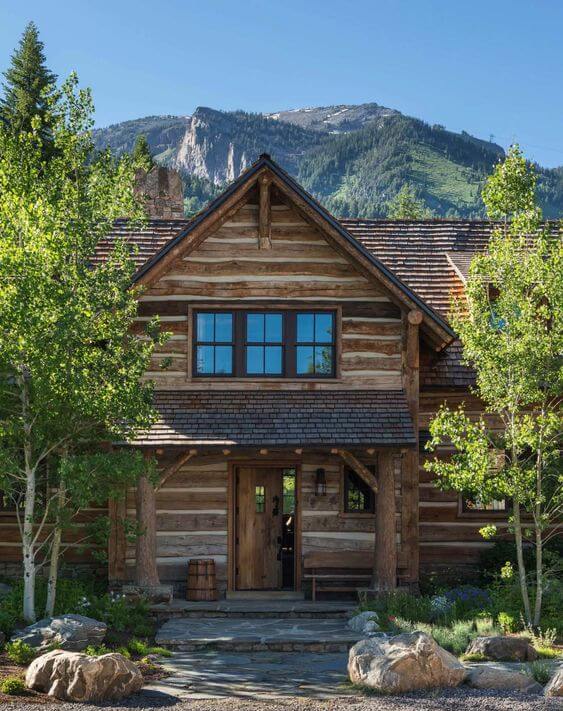 casa-maro-din-lemn Casa maro din lemn