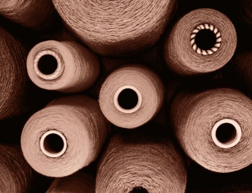 Mocha mousse: culoarea anului 2025 si cum o integrezi in casa ta